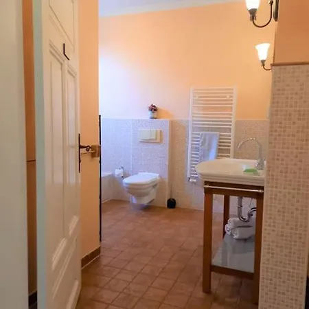 Romantische Unter Den Linden Apartment Buchholz (Mecklenburg-Vorpommern)