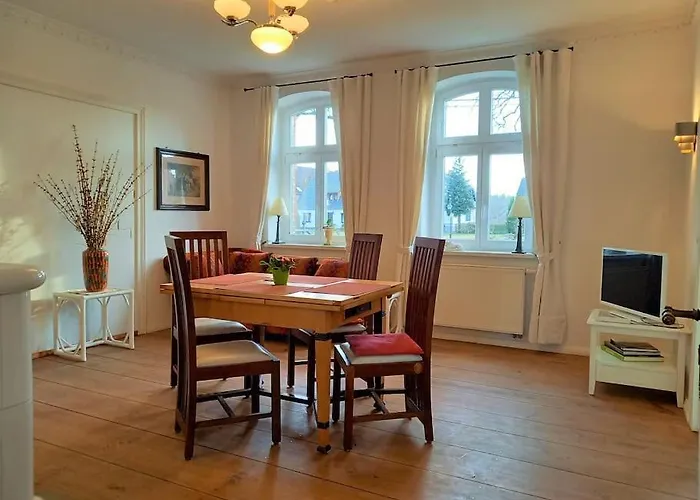 Romantische Unter Den Linden *