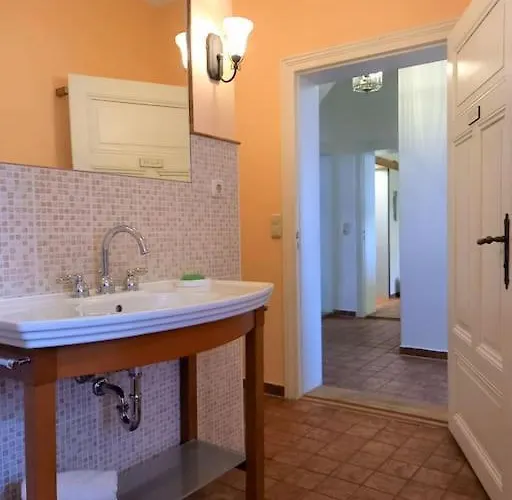 Апартаменты Romantische Unter Den Linden *