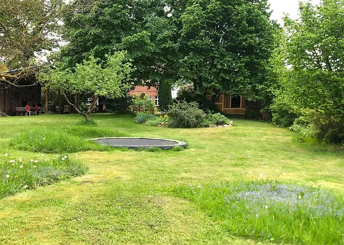 Romantische Unter Den Linden Апартаменты